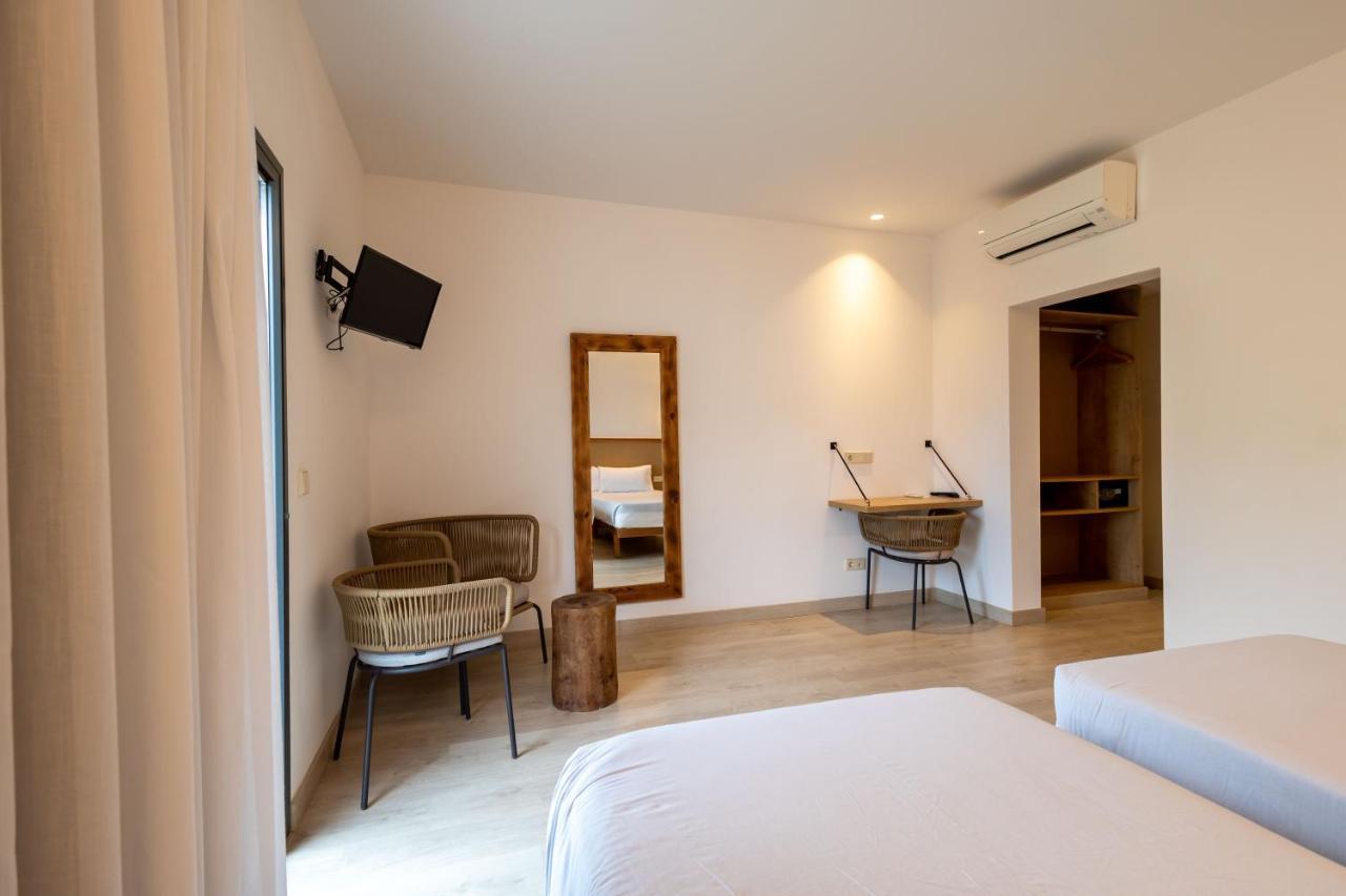 Play Hotel Ibiza - Adults Only Extérieur photo